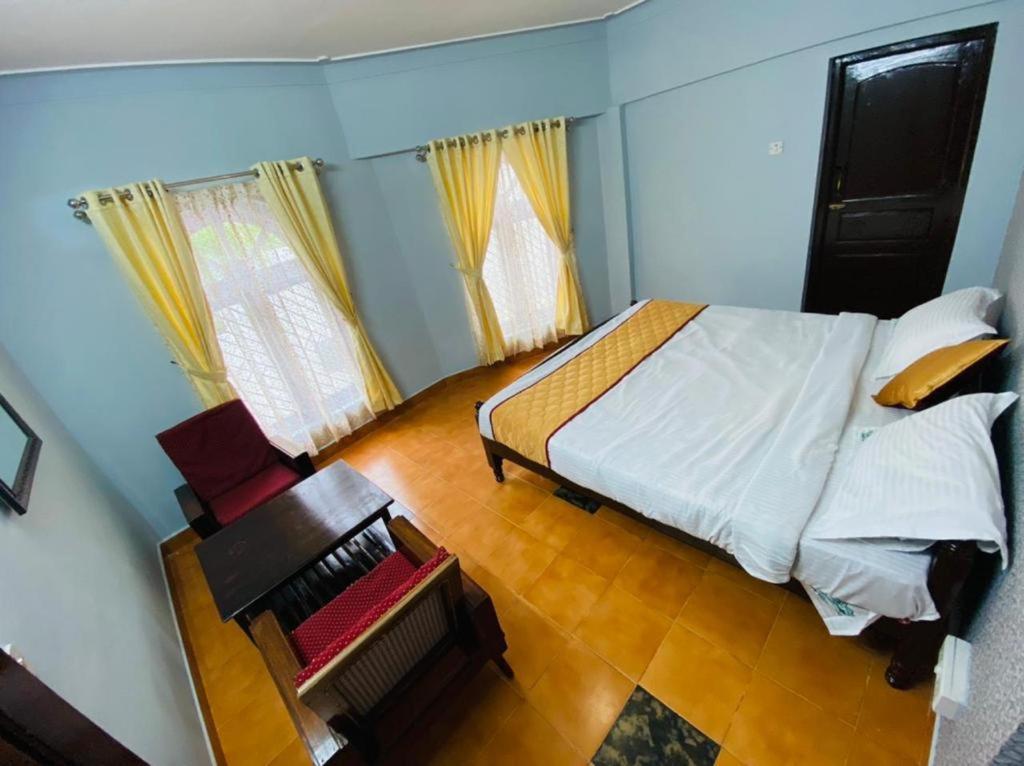 Hotel Bob Leisure Udagamandalam Exterior foto