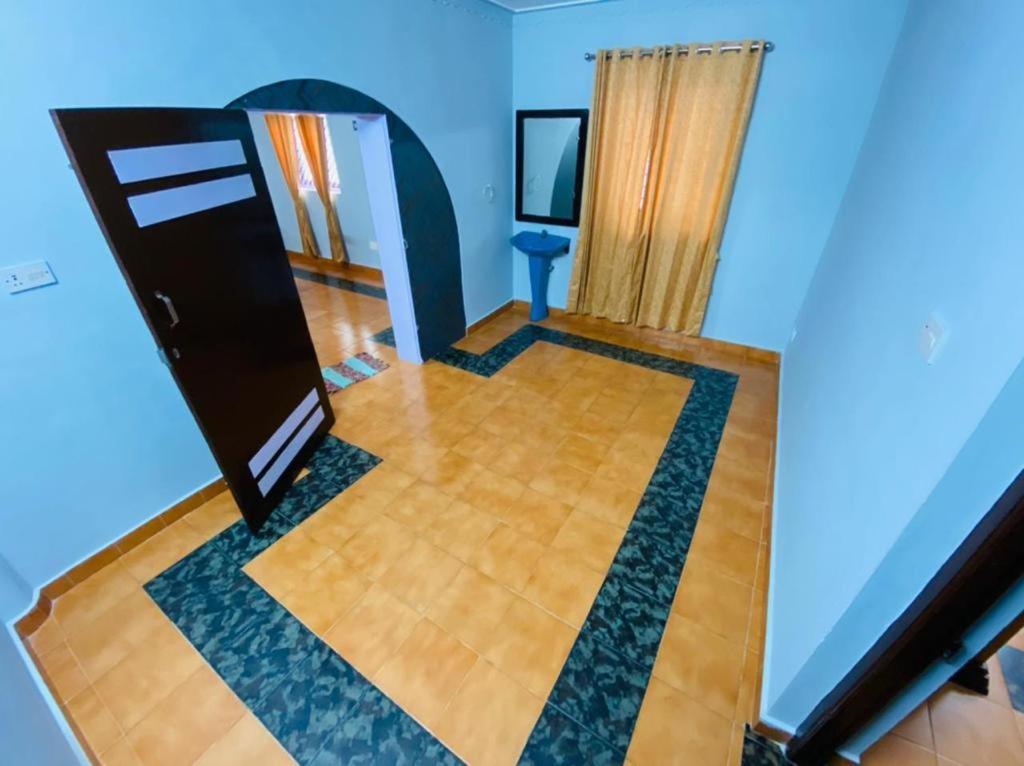 Hotel Bob Leisure Udagamandalam Exterior foto