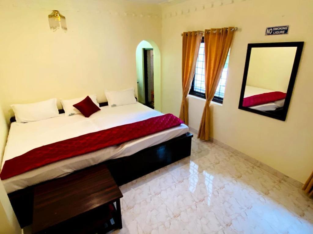 Hotel Bob Leisure Udagamandalam Exterior foto