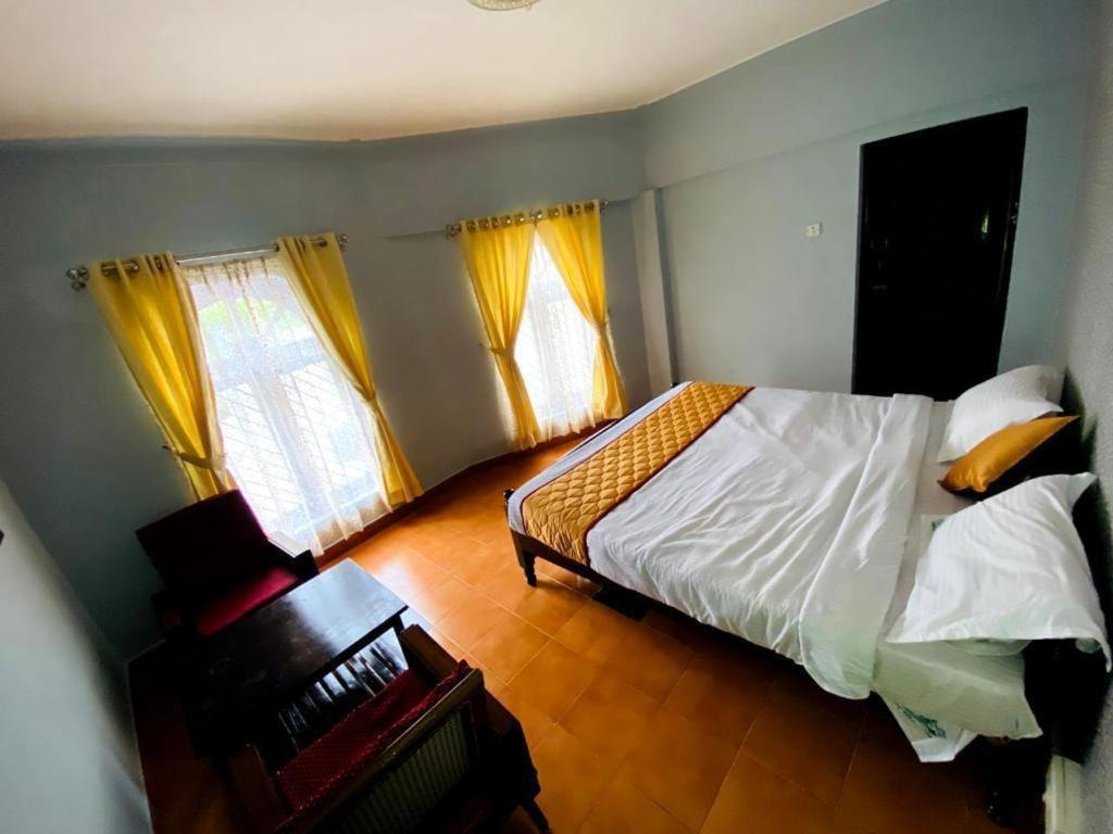 Hotel Bob Leisure Udagamandalam Exterior foto